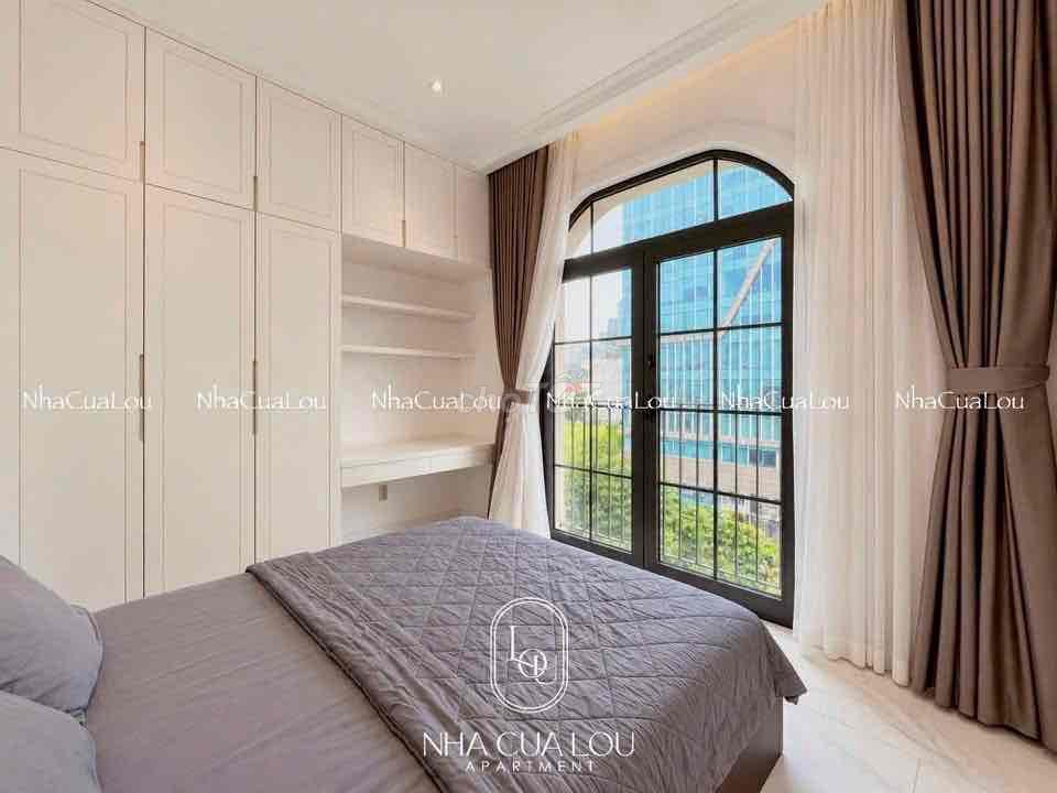 The apartment is a Bancol full Phạm Ngọc Thạch section 3 near the Turtle Lake.