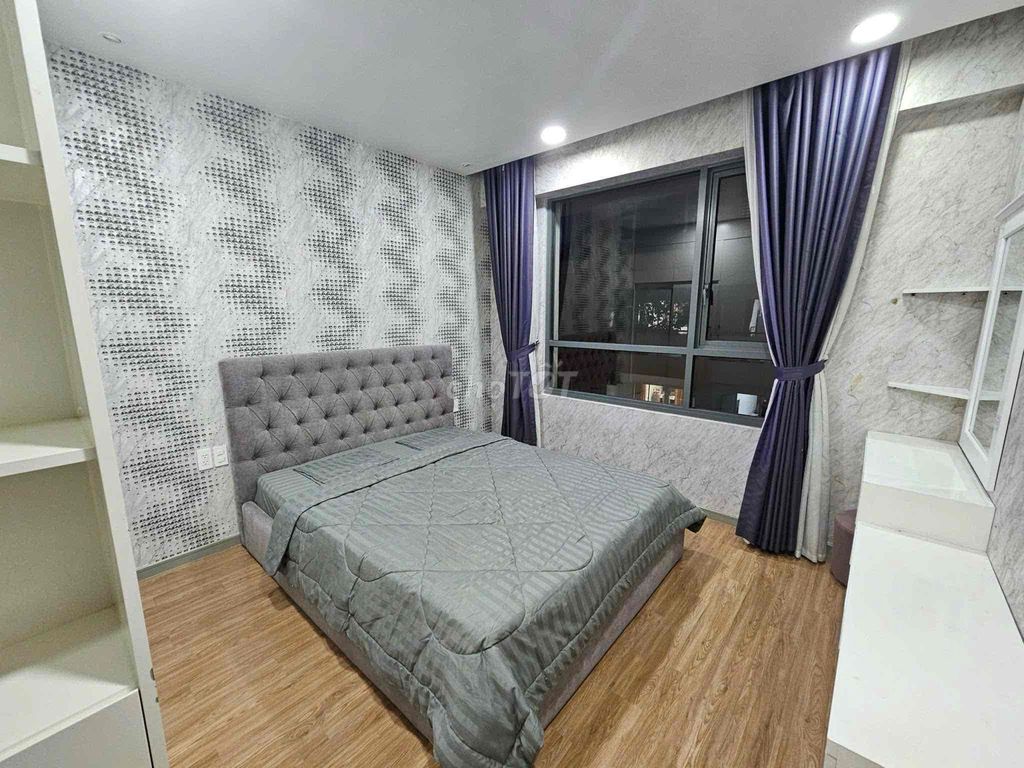 Rent The Gold View apartment. Two bedrooms. 80 meters. Full interior. 19 million a month.