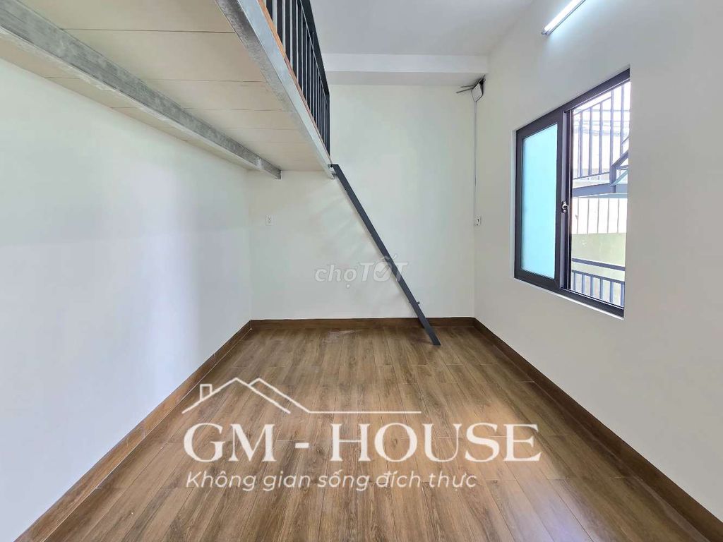 Rent the new apartment 100 percent meters, right at Nguyễn Hữu Cảnh.