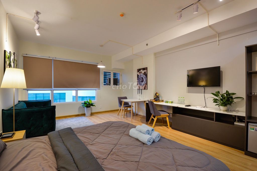 Rent Charmington La Pointe District 10-- studio 011 bedroom 2 bedrooms-- 12 million a month.