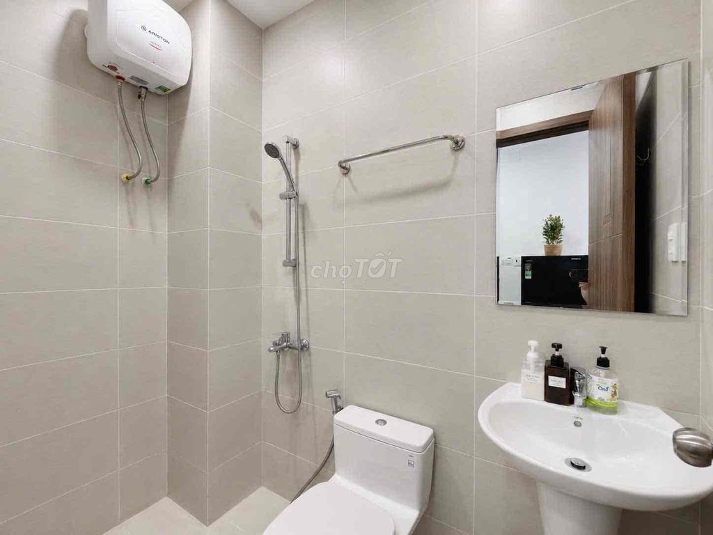 Studio Building is Trần Hưng Đạo County 1 near the City Market