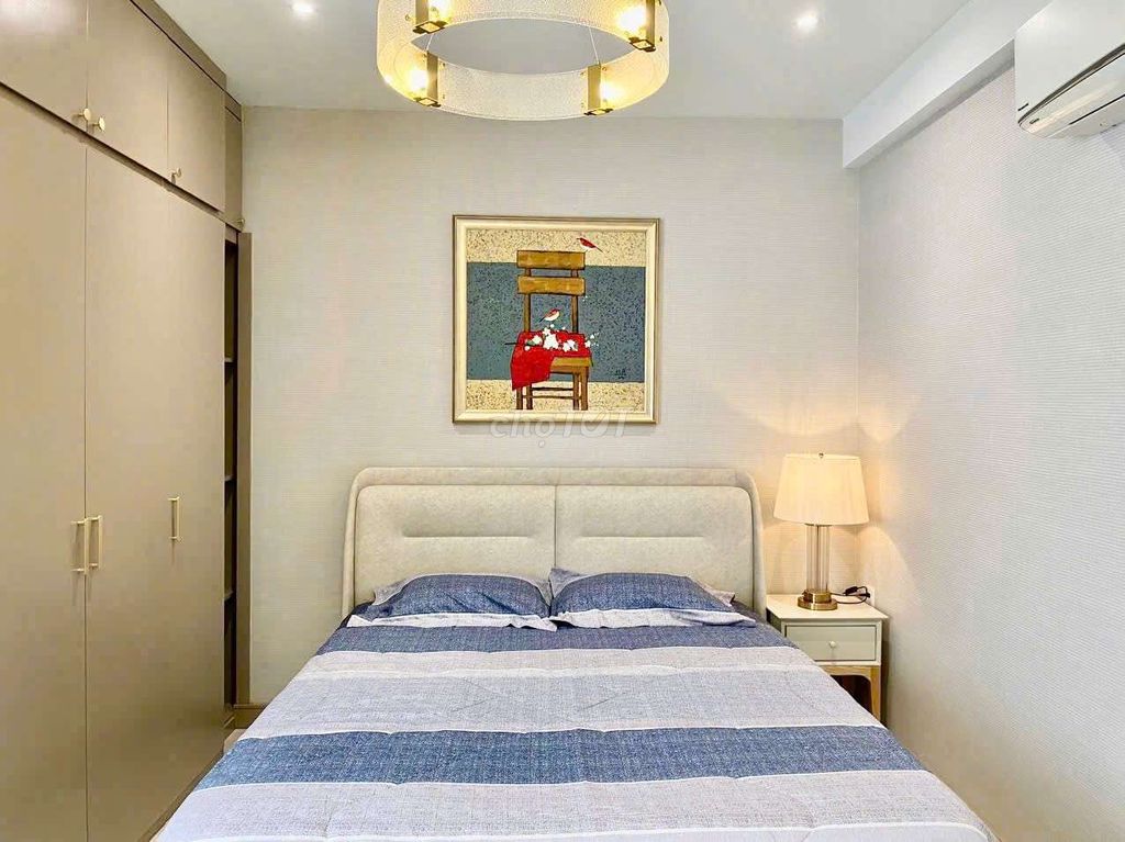 Rent US House, Nguyễn Đức Cảnh, Funky Funk 112 meters 3 bedrooms