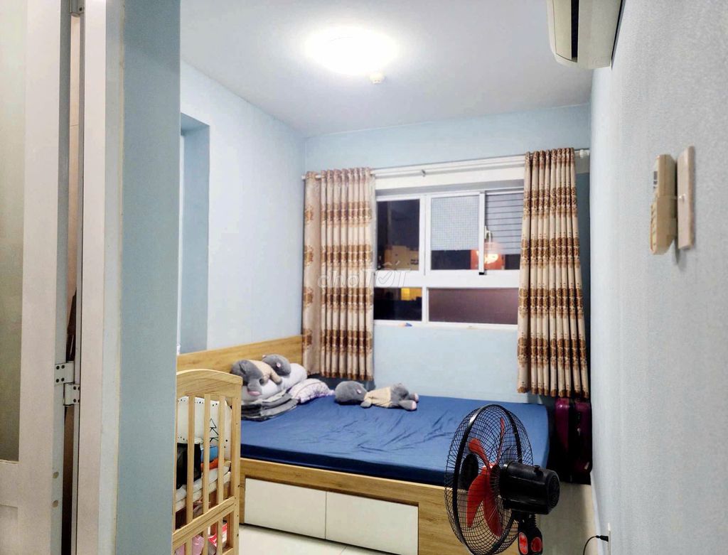 Rent apartment 63 meters, complete interior, clear view, clean house.