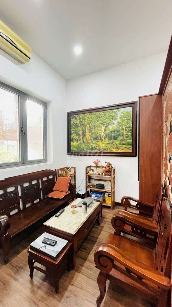 Poly kao – Đinh Tiên Hoàng-7* 3 bedrooms - full interior 18 million a month