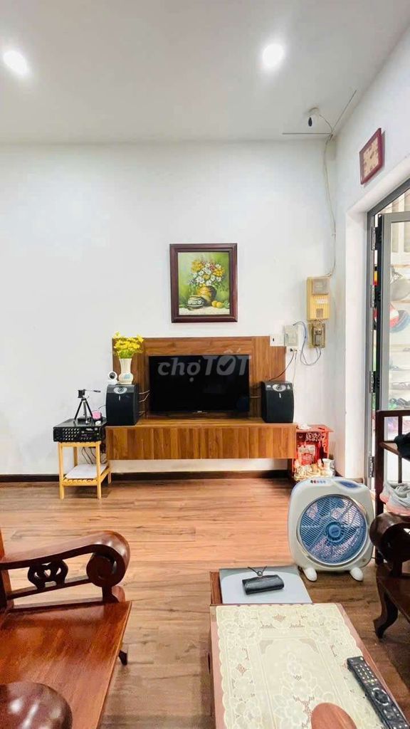 Poly kao – Đinh Tiên Hoàng-7* 3 bedrooms - full interior 18 million a month