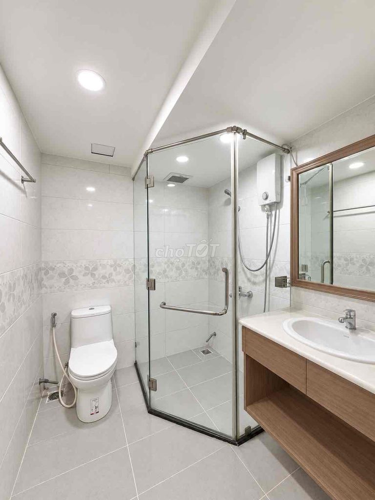 apartment 1 kitchen room 30 meters wide view Hoàng Sa coasts per private passage