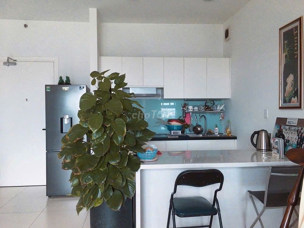 The Kkyo apartment, District 9. It's 11 million a month.