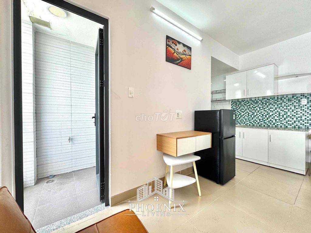 Studio Private Washer - Full Seven