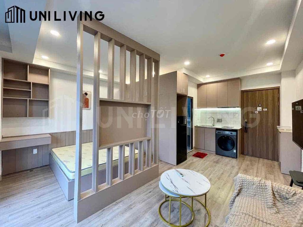 Rent the service apartment right around the Trần Não with a big balcony