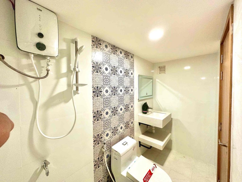 renting apartment full interior
