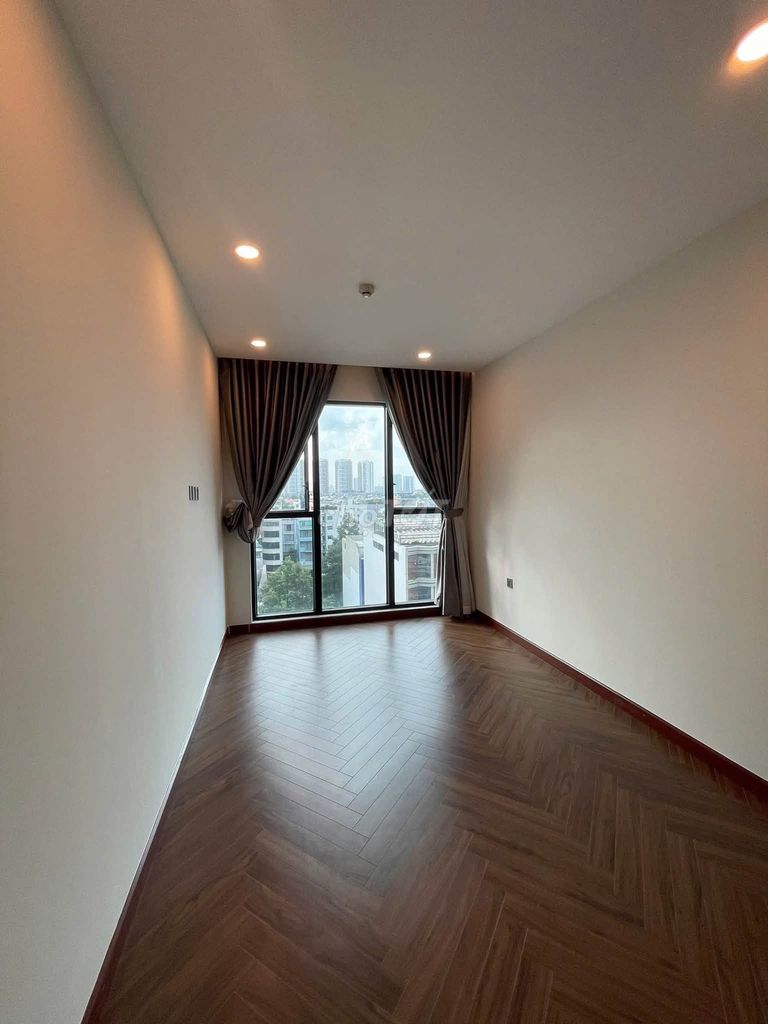 Feliz En Vista 3 bedroom area 107 meters 2 - basic interior - 29 million a month rent
