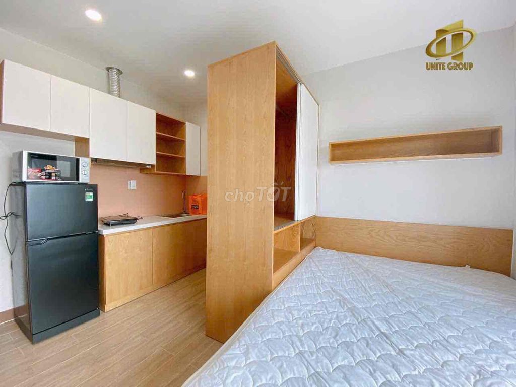 The Studio House of Public Affairs Free pql Supremes near Lotte District 7