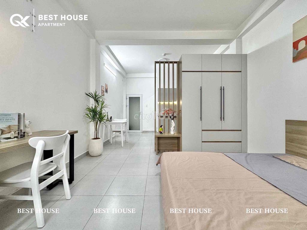 Private washing machine apartment.