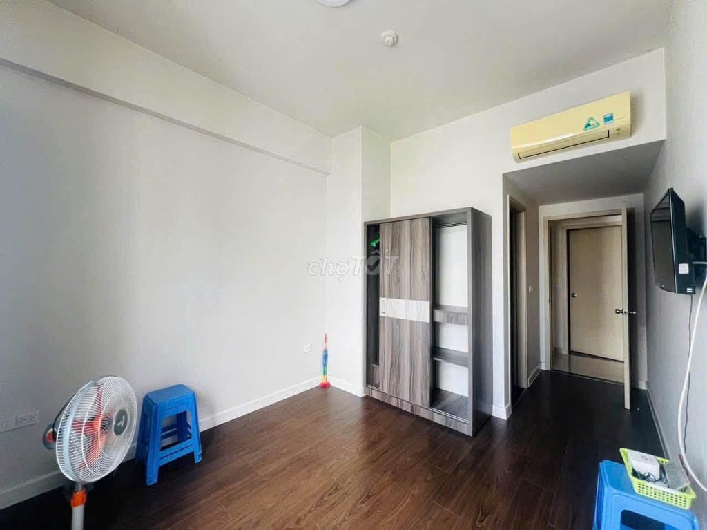 Renting a Screc- Trường Sa apartment full of furniture, a nine-and-a-half million-a-month bedroom.