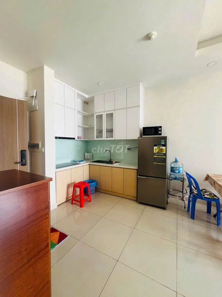 Renting a Screc- Trường Sa apartment full of furniture, a nine-and-a-half million-a-month bedroom.