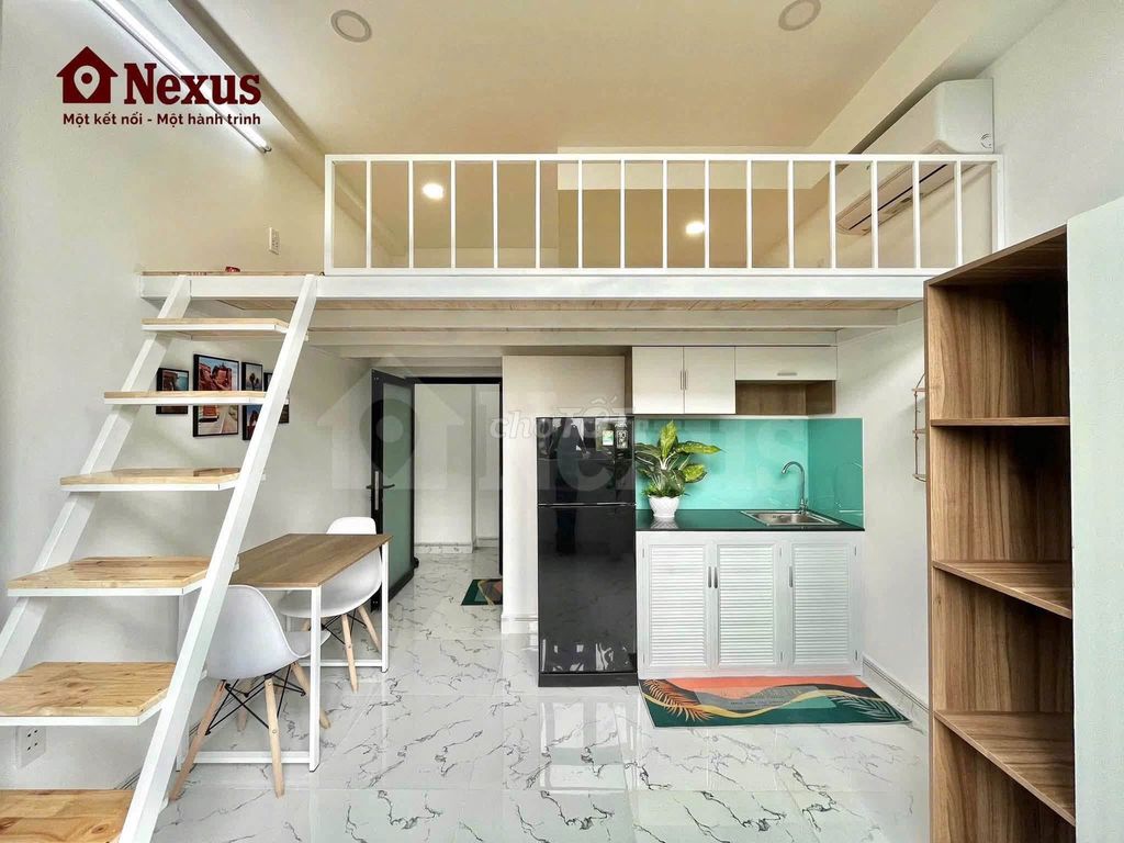 1 P right at the University of nttu , full interior of the refrigerator could be right now