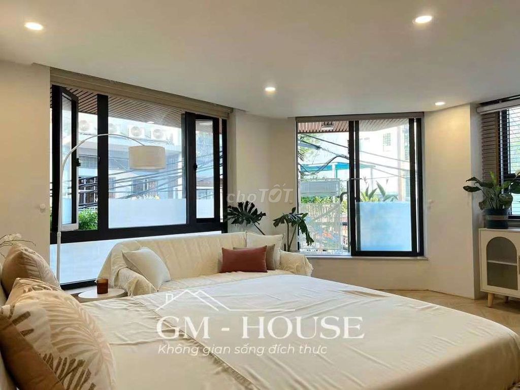 High-level apartment in the middle of Tân Bình.