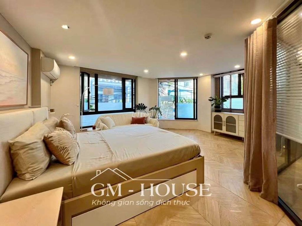 High-level apartment in the middle of Tân Bình.