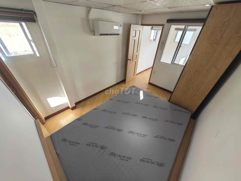 Rent apartment over 30 M2-- Trần Đình Xu, District 1 0110. Good price.