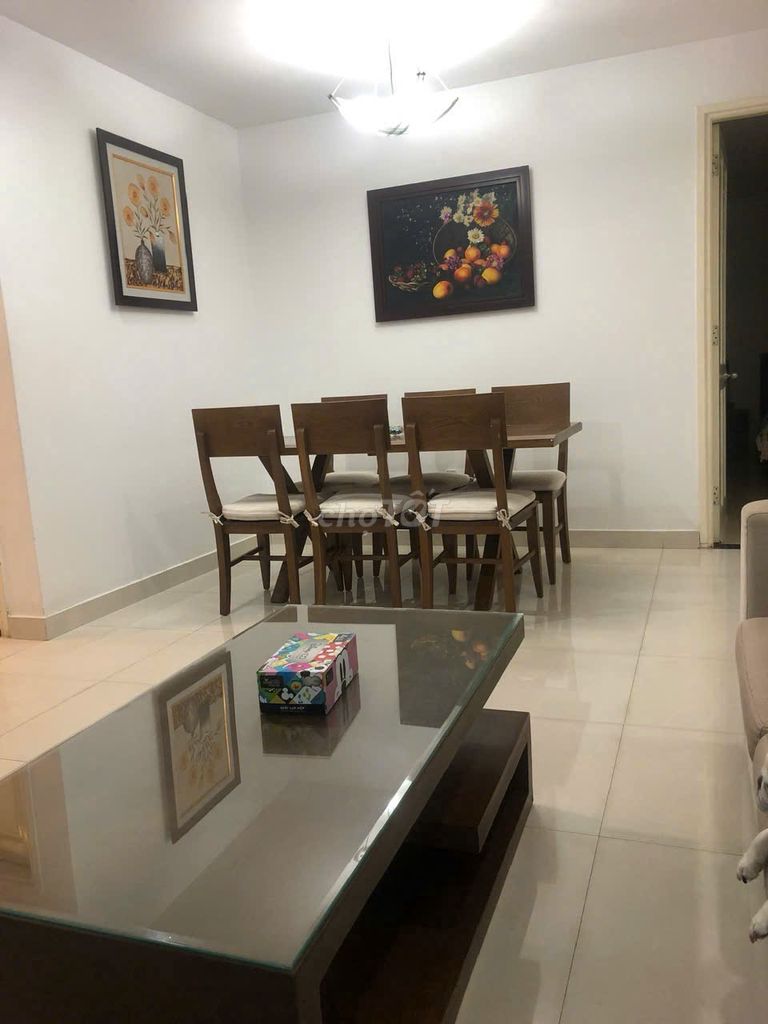 Renting Screc Tower District 3, area: 81 meters2, 2 bedrooms, 14 million a month, with interiors.