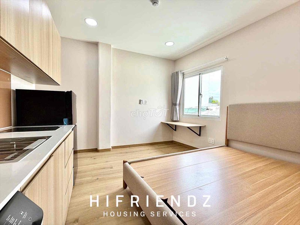 INTERVIEW opened his apartment near etown — full of advanced furniture — Tân Bình 01