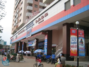 Screc Tower apartment, 1. Trường Sa, District 3, 60 meters, 10 million.