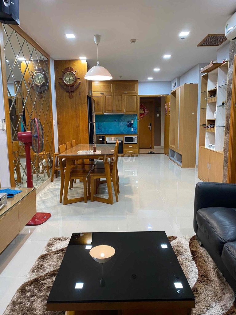 Rent Everich Infinity, 80 meters 2 bedrooms 2 toilets, Full Wood senior interior