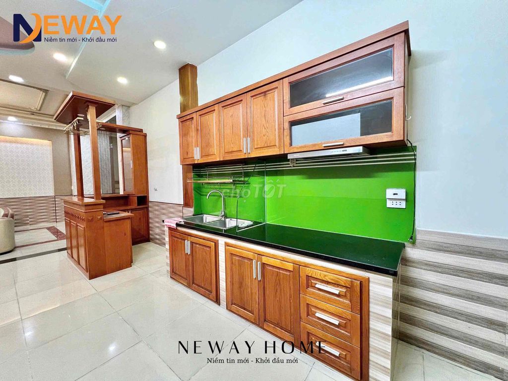 A fully-intended kitchen room near the new Aeon Mall Business College.