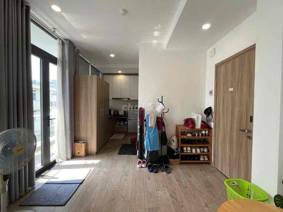 The cool studio apartment is moving through central districts.