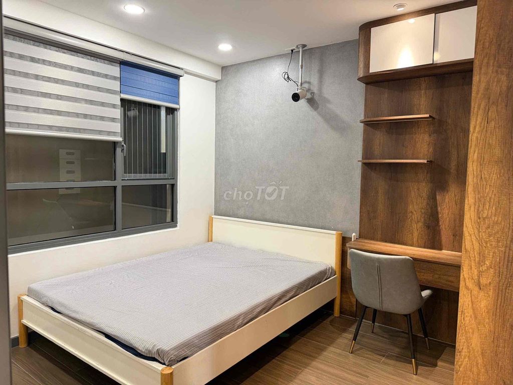 Two The Gold View Bến Vân Đồn Bedrooms