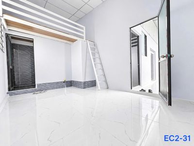 Dropped 500 Ks - new construction room right over cvpm - near huflit