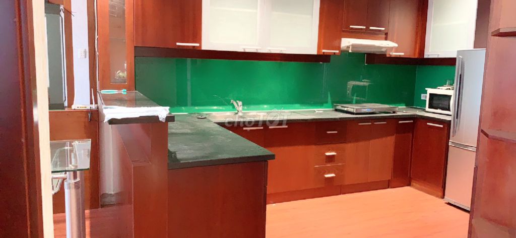 Rent Hùng Vương Plaza – 130 M2 (3 bedrooms, 2 toilets) - 20 million a month