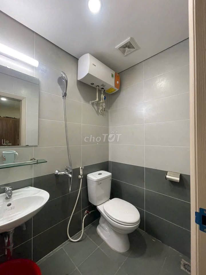 Rent C/c Carillon3, Hoàng Hoa Thám - Rent price: 13 million a month. Two bedrooms.