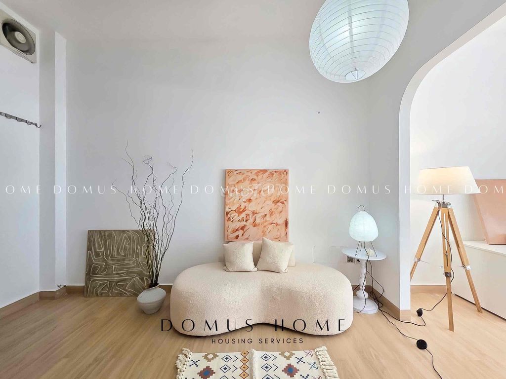 Rent the apartment full interior of Nhất Chi Mai, qtb