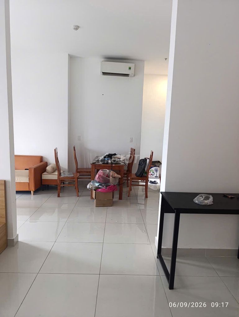 Two bedrooms ready. It's Cát Lái. 2nd.
