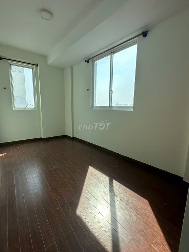 Rent the Baleza apartment. Area 100 M, 3 bedrooms, empty houses. For 11 million.