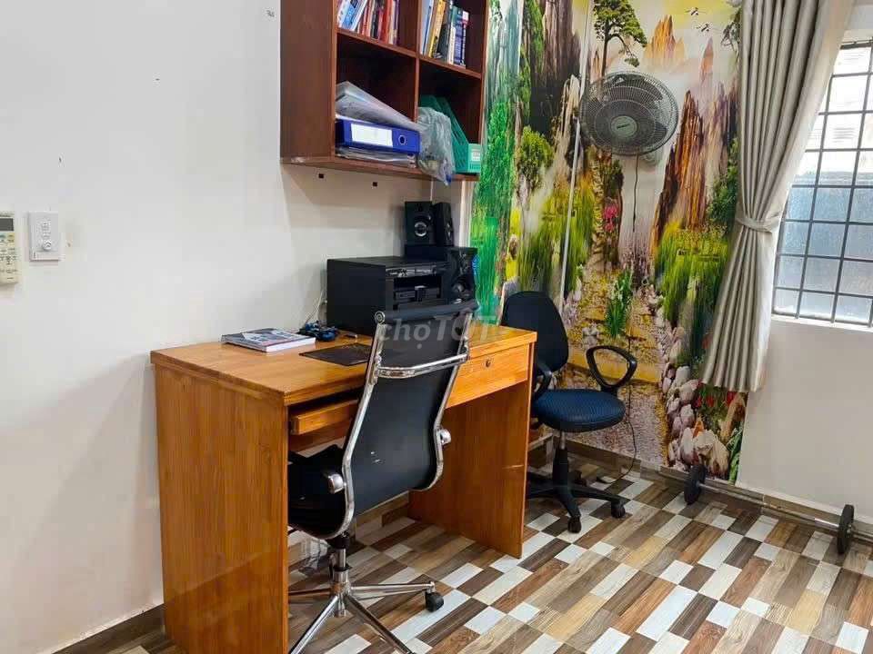 Renting Trần Hưng Đạo District 5.