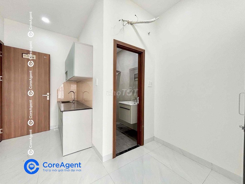 Rent an apartment. Aeon Mall Tân Phú is 700 meters away.