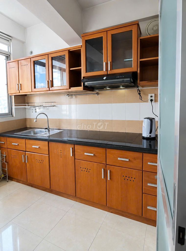 Căn Hộ Cao Cấp H3 Hoàng Diệu, District 4, area 40 meters, 1 bedroom, 1 toilet 7 million a month.