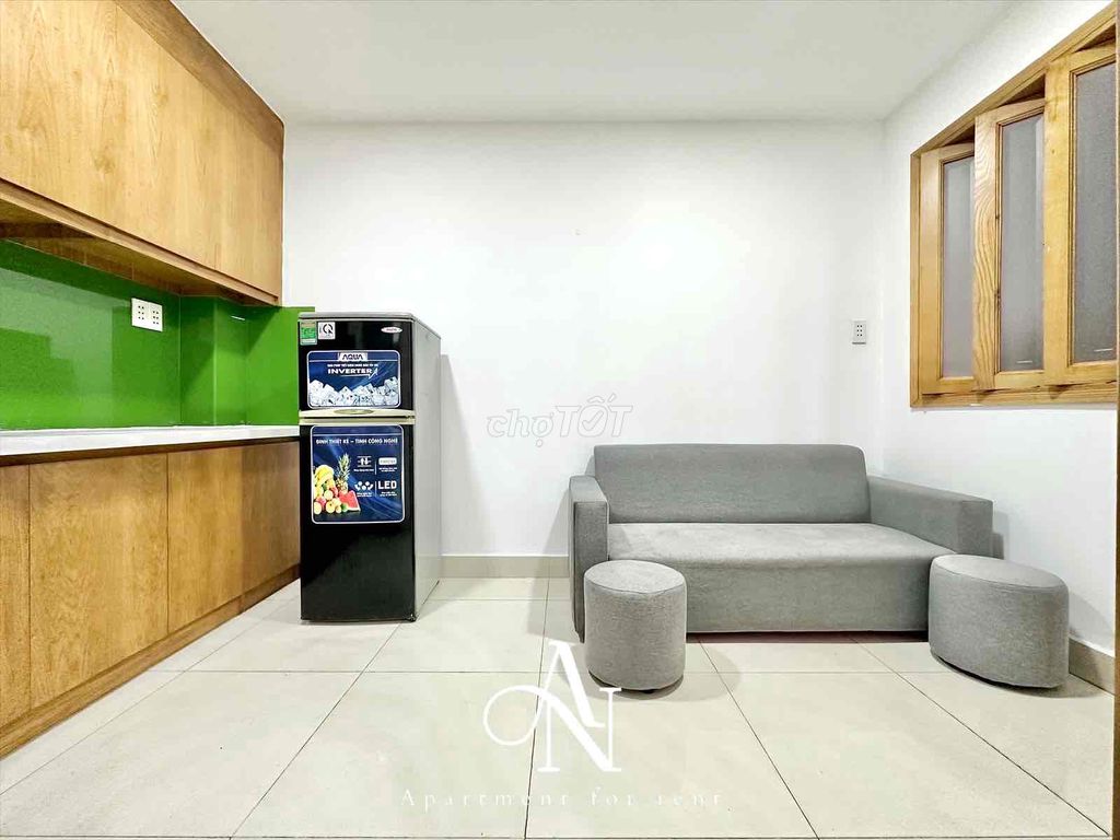 A super-them. A bedroom, a kitchen, an elevator, right next to cs3.