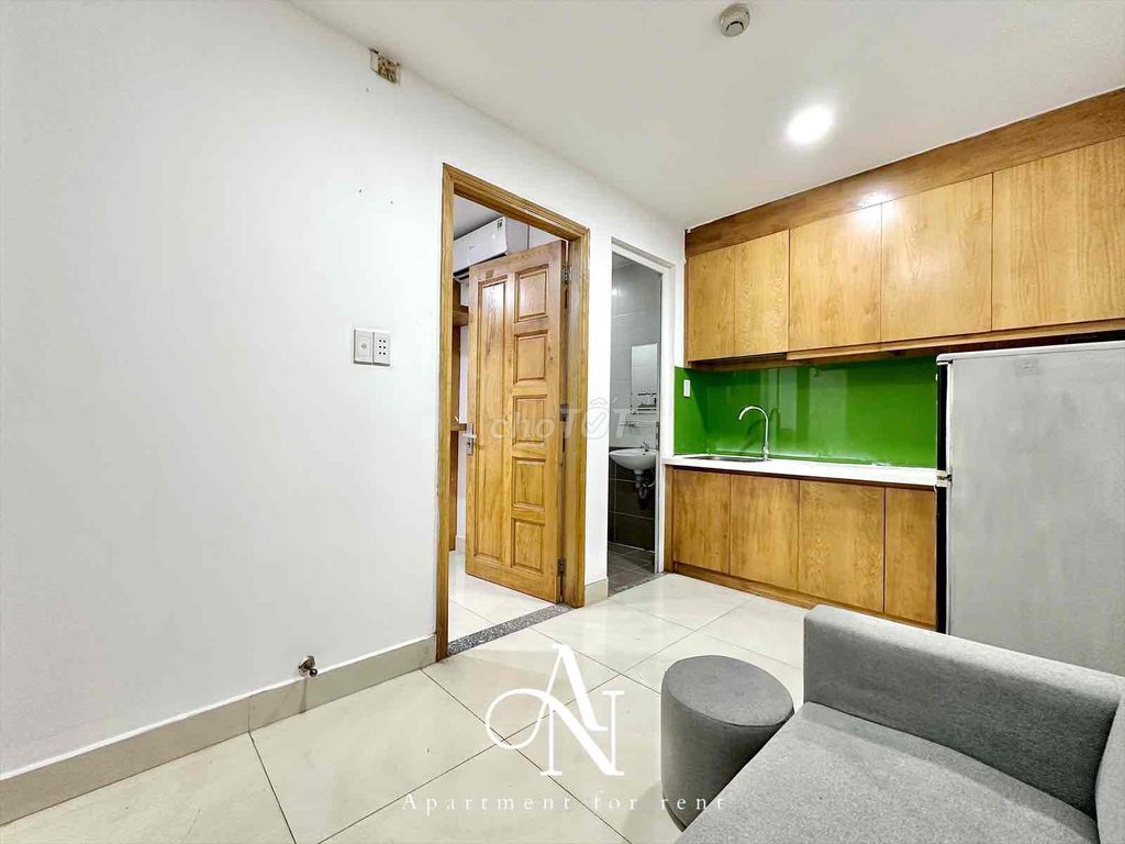 A super-them. A bedroom, a kitchen, an elevator, right next to cs3.