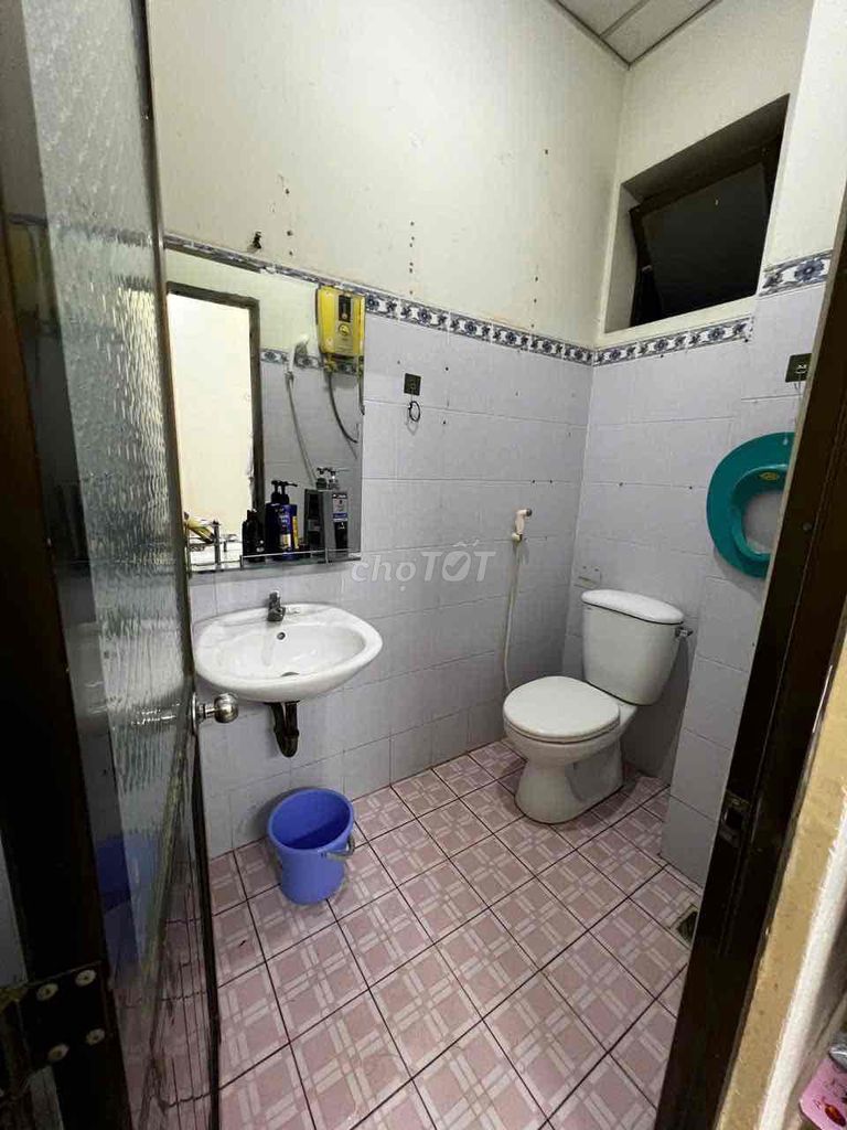 apartment rent 70 M2 - wide, cool, secure