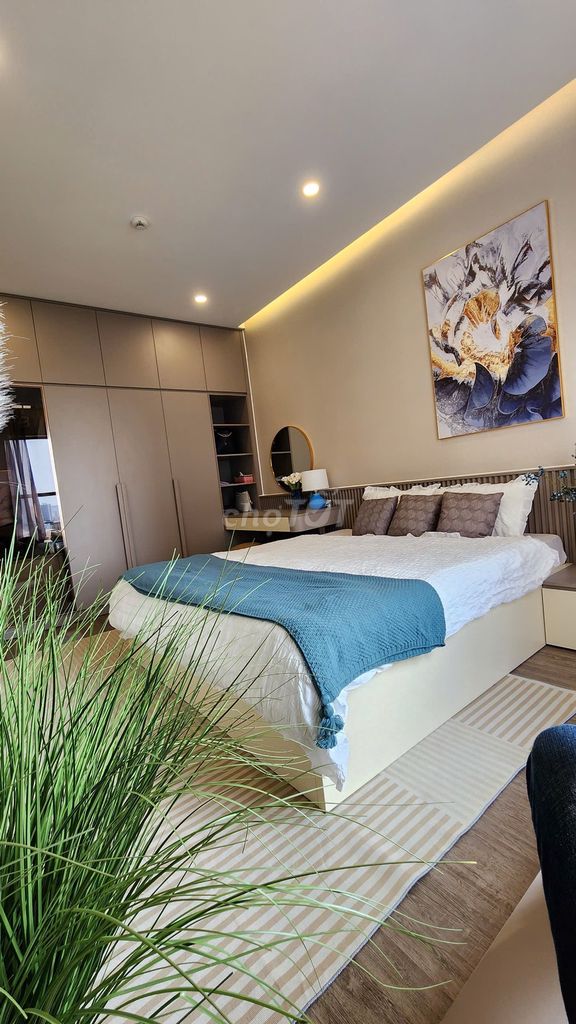 Just 15 million a month. Two bedrooms. 80 meters.