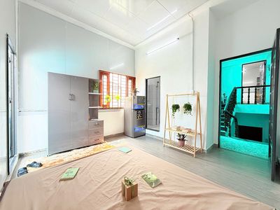 the owner of the view & open sky windows rented the apartment