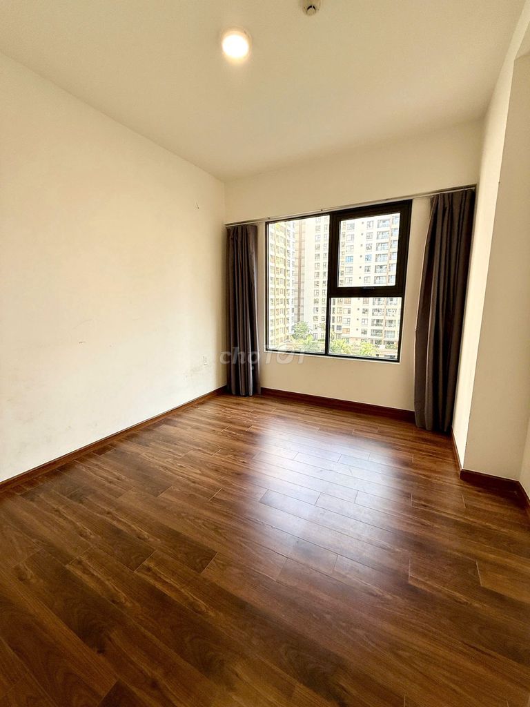 Rent a three-room Akari City-Avel.