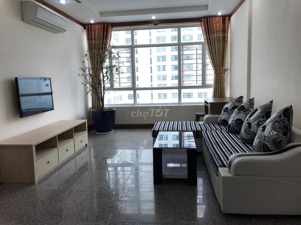 Rent the apartment for two bedrooms, two toilets for nine million in Gold House.