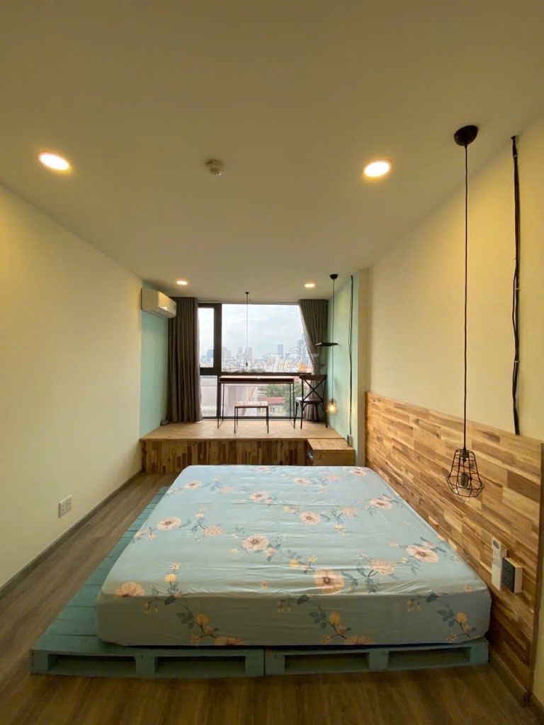 Rent the apartment 2 bedrooms 2 Qq180m2, full interior, at 15.5 million a month.