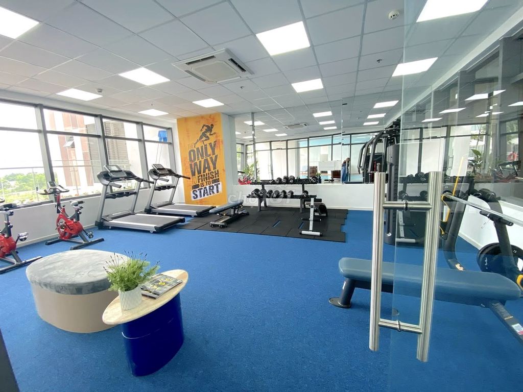 We're about to empty- - Rent two bedrooms. 72 meters.