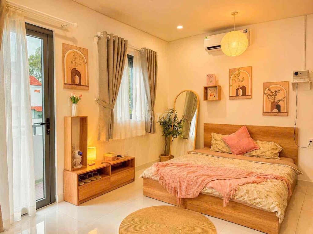 Two bedrooms, two toilets, Trường Sơn, 1894 2, Tân Bình, near the airport.