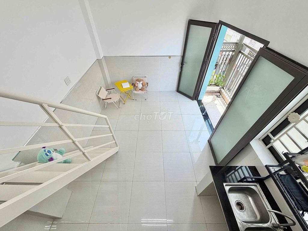 The balcony is 30 M2 wide - super-sluntary - in the fourth quarter.